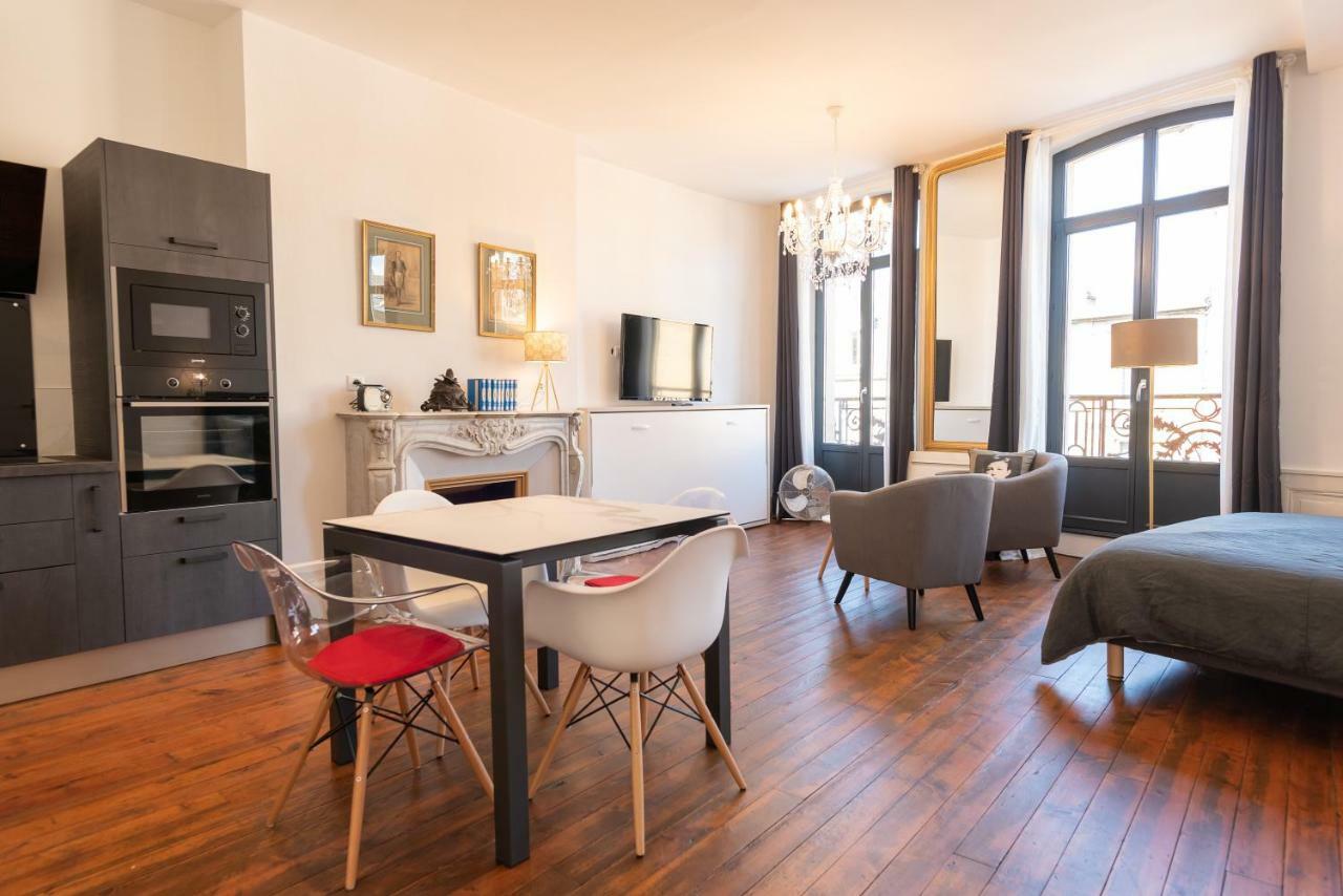 Suite Eugenie Charleville-Mézières Buitenkant foto